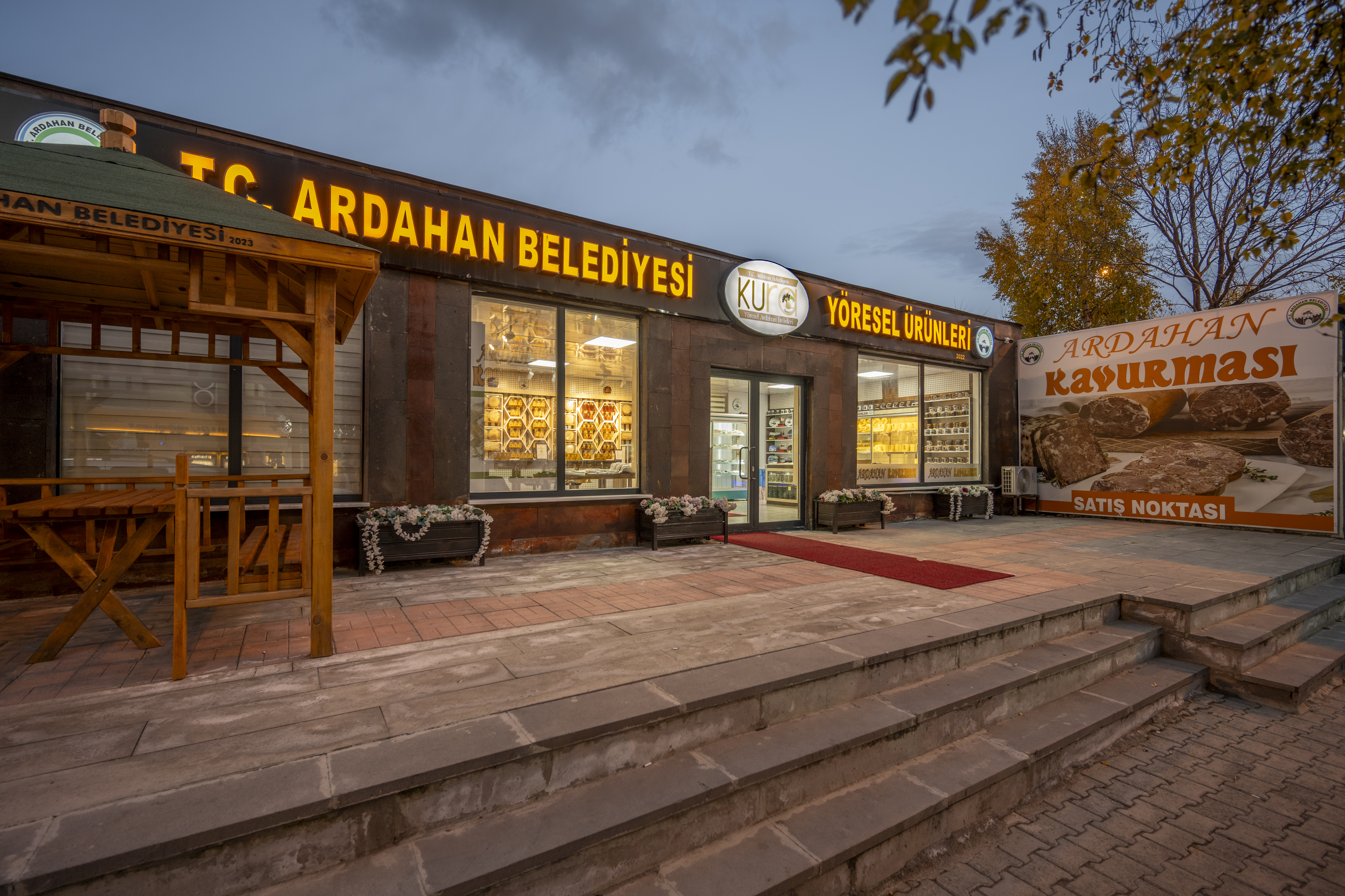 YÖRESEL ÜRÜNLER LEZZET DURAĞI RESTORAN PROJESİ